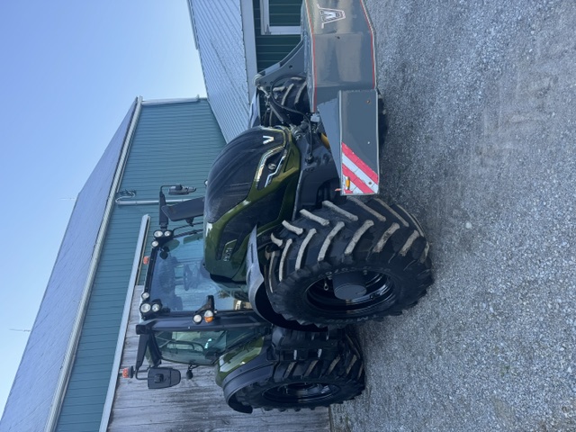 Used Valtra T235 Direct Tractor for sale
